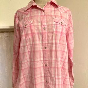 Wrangler pearl snap shirt